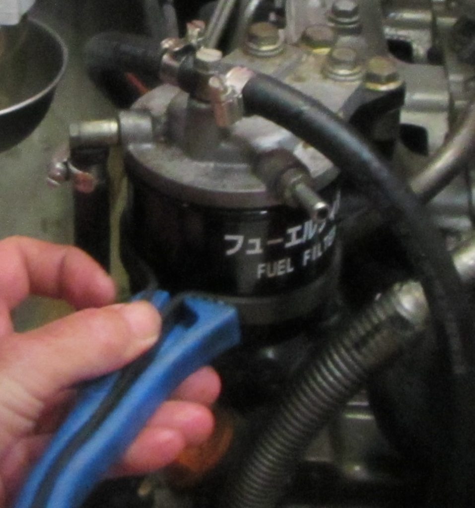 Initial Inspection Yanmar Diesel Engine - Dove Free Spirit